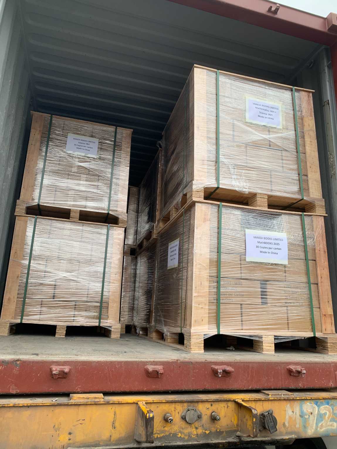 Печатная книга по английской математике с упражнениями готова к отправке