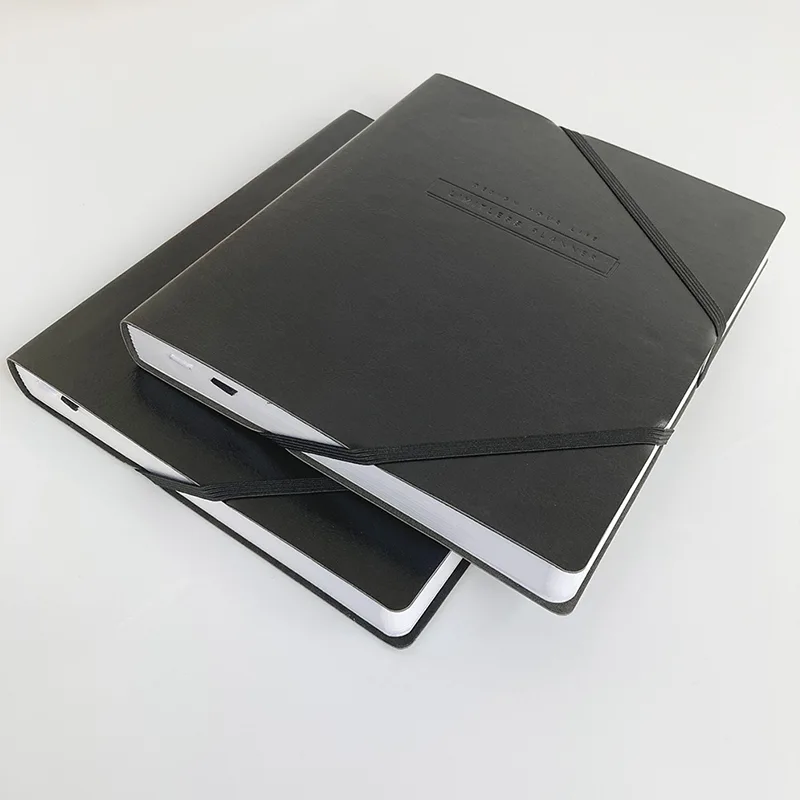 Эластичная печать на блокнотах Moleskin